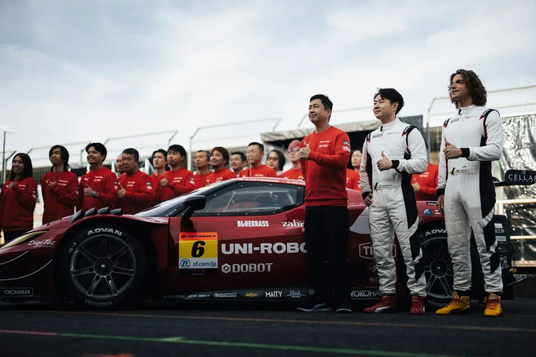 -越疆科技 與 Team LeMans 攜手沖擊頂級(jí)跑車賽事，點(diǎn)燃真正的速度與“機(jī)”情